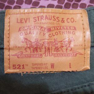 green mini short levis strauss
